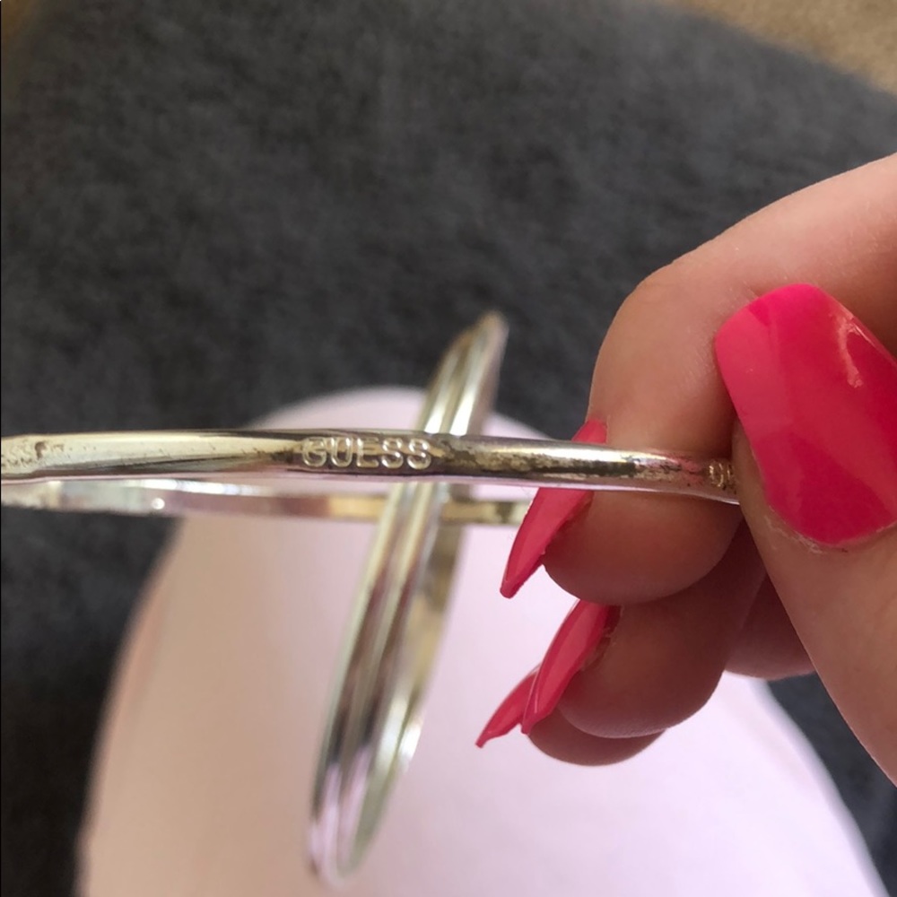 GUESS connected bracelet - Picture 2 of 3